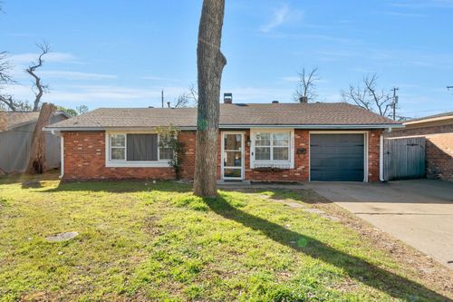 2320 Meadow Lark, Irving, TX, 75060-7238 | Card Image