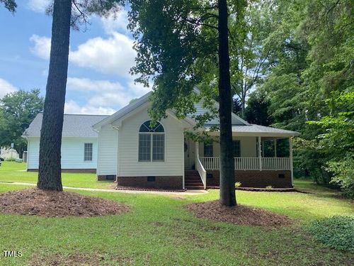 400 Westminster Dr, Clayton, NC, 27520-2947 | Card Image
