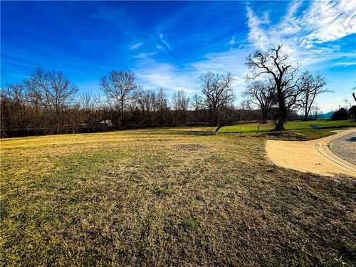 1207 S Cedar St, Nevada, MO, 64772 | Card Image