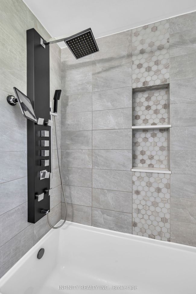 1803 Vicky Cir, House other with 4 bedrooms, 2 bathrooms and 2 parking in Windsor ON | Image 18