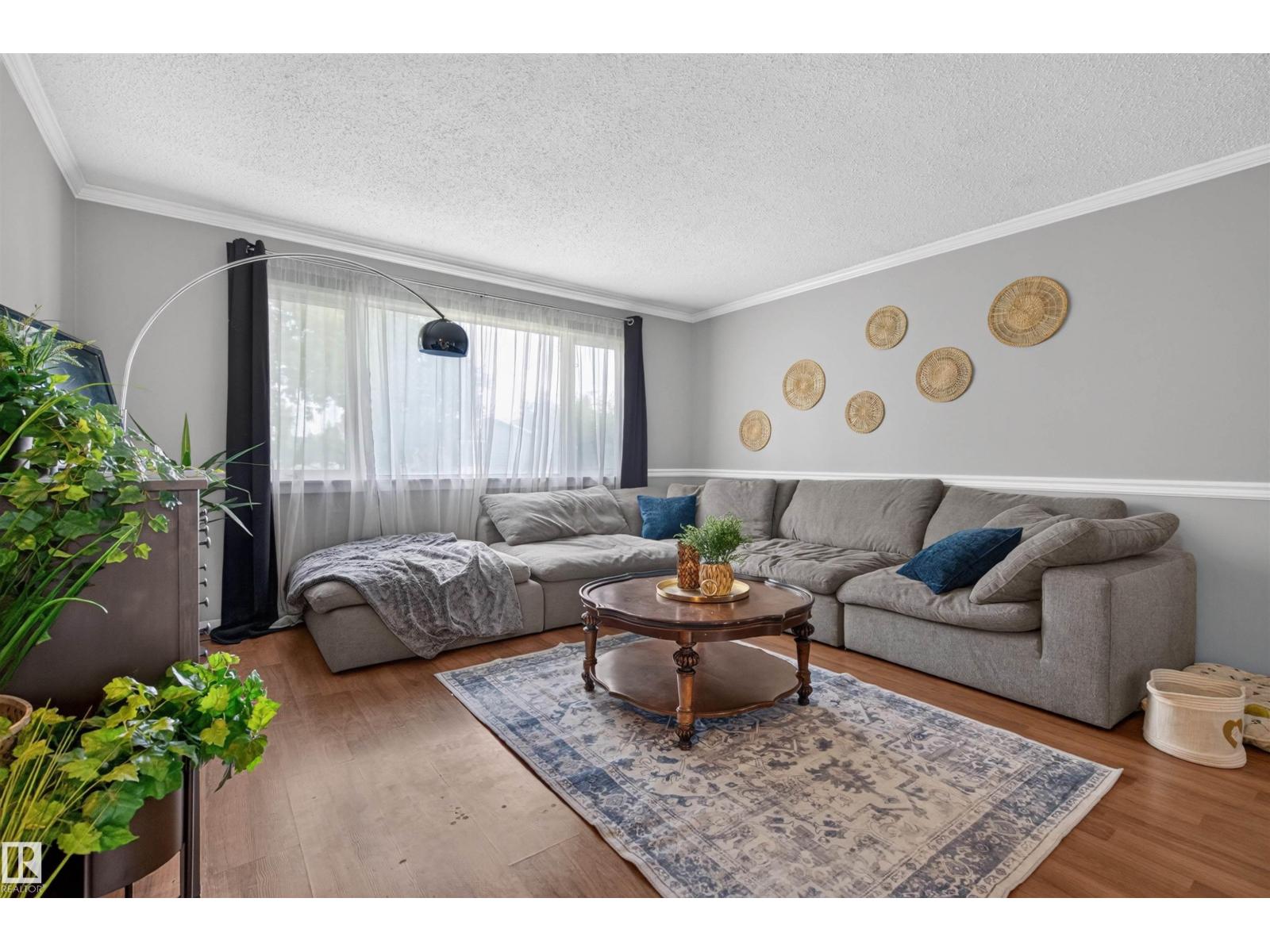 Residential in Leduc 5