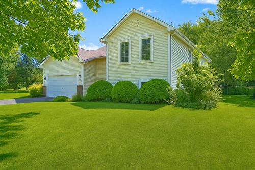 19055 Enchanted Way, Farmington, MN, 55024-8096 | Card Image