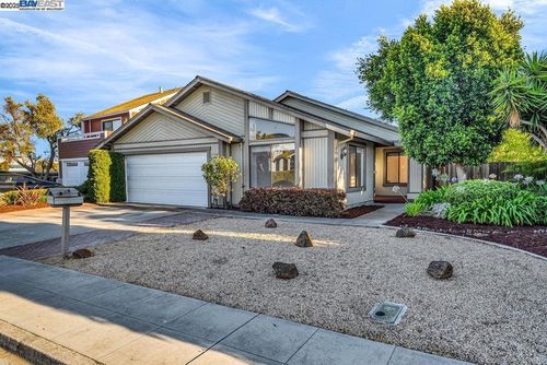 710 Gateshead Ct, Foster City, CA, 94404-3788 | Card Image