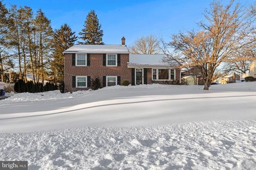 302 Governors Dr, WALLINGFORD, PA, 19086-6625 | Card Image