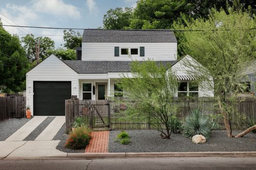43 Lynn Street, Austin, TX, 78702 | Card Image