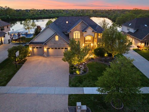 21170 Sage Brush Ln, Mokena, IL, 60448-1570 | Card Image