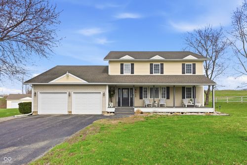 106 N County Road 200 E, Connersville, IN, 47331-8213 | Card Image