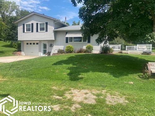 2532 305th St, Danville, IA, 52623-9403 | Card Image