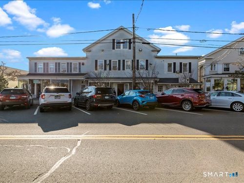 69 Whitfield St, Guilford, CT, 06437-2669 | Card Image