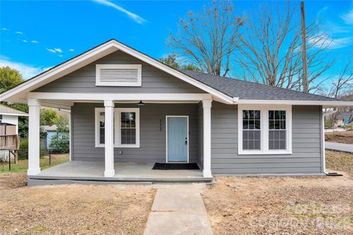 112 Dean St, Gastonia, NC, 28052-5334 | Card Image