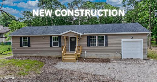 515 Hummingbird Ct, Bushkill, PA, 18324-8106 | Card Image