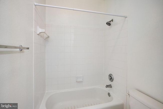 UNIT-9308 - 1530 Spring Gate Dr, Condo with 3 bedrooms, 2 bathrooms and null parking in MCLEAN VA | Image 13