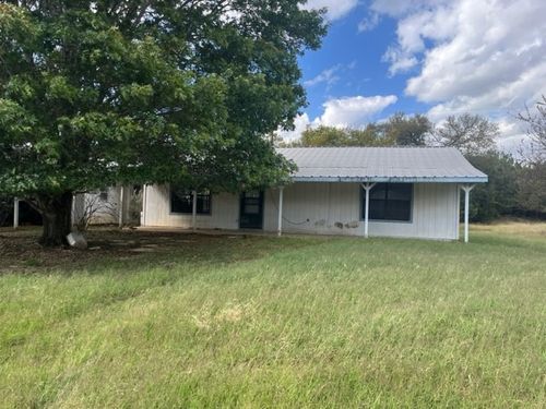 300 A E 3rd St, Iredell, TX, 76649 | Card Image