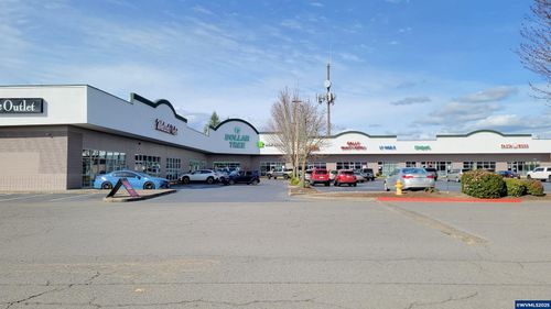 ste-100-2927 Broadway St Ne, Salem, OR, 97303-6563 | Card Image