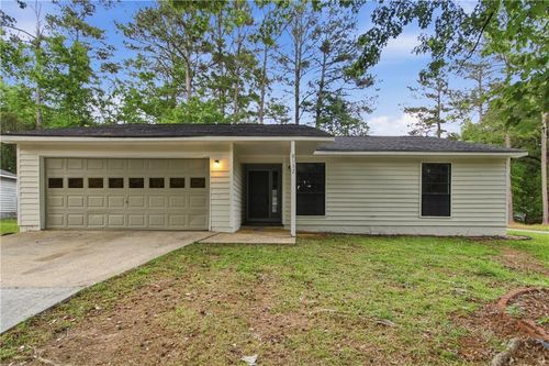 8132 Creekstone Ct, Riverdale, GA, 30274-4316 | Card Image