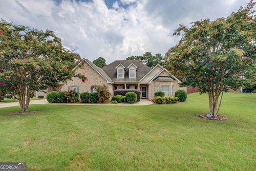 1141 Carillon Dr Se, Conyers, GA, 30013-7452 | Card Image