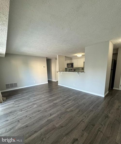 17 Cranberry Ct, MARLTON, NJ, 08053-3769 | Card Image