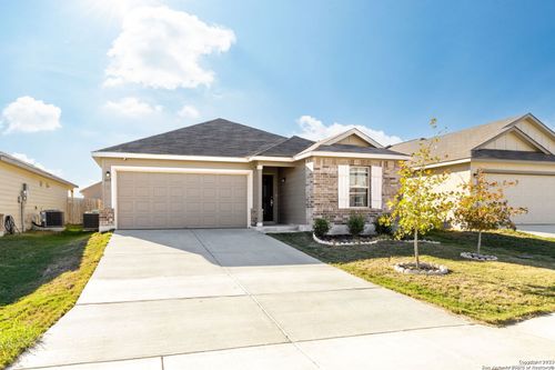 8011 Champion Crk, San Antonio, TX, 78252-4513 | Card Image