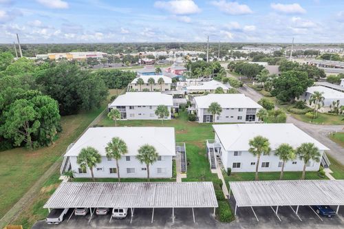112-112 Se Village Dr, Port St. Lucie, FL, 34952-7703 | Card Image