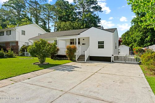 500 Nelson Dr, Jacksonville, NC, 28540-6108 | Card Image