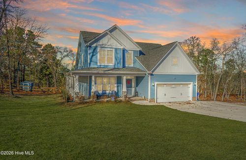 139 Courtland Cir, Foxfire Village, NC, 27281-9819 | Card Image