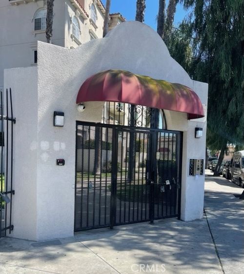 unit-404-7018 Rita Ave, Huntington Park, CA, 90255-4799 | Card Image