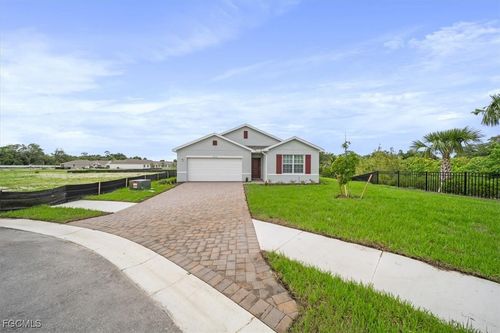rm-4-10302 Blooming Blossom Ct, Fort Myers, FL, 33905-3334 | Card Image