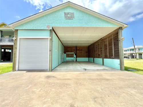 945 Alberdie Dr, Crystal Beach, TX, 77650 | Card Image