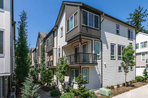 3-6645 Ne 189th Ct, Kenmore, WA, 98028 | Card Image
