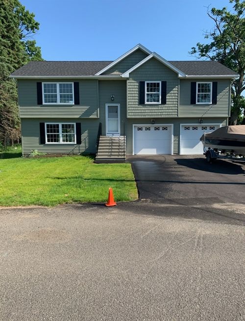 86 Beaumont Ave, Chicopee, MA, 01013-1010 | Card Image