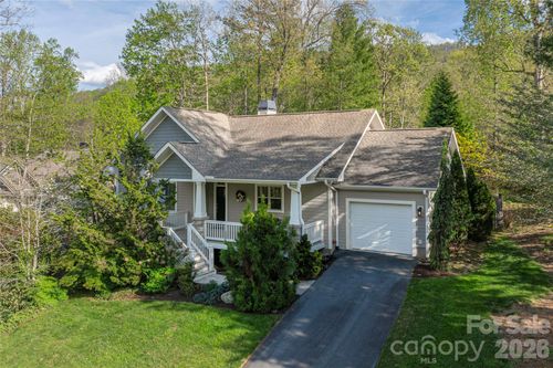 22 Sparkle Dun Dr, Biltmore Lake, NC, 28715-7902 | Card Image
