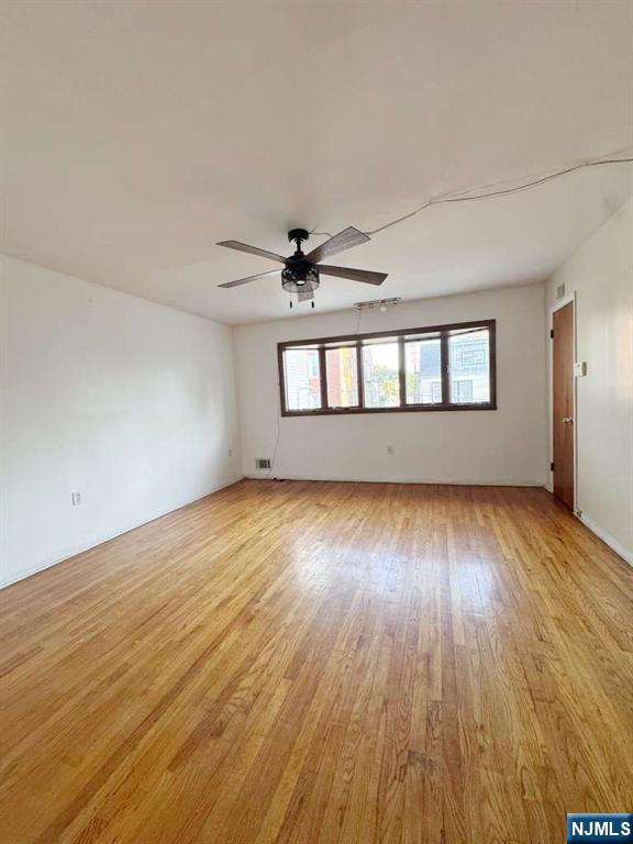 Residential Lease in Irvington 4