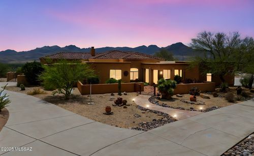 38 Avenida De Las Naciones, Rio Rico, AZ, 85648-7325 | Card Image