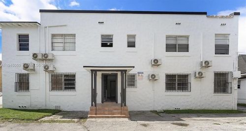 apt-4-850 Nw 2nd St, Miami, FL, 33128-1324 | Card Image