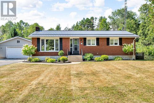 4736 County Road 18 Road, Augusta, ON, K0E1T0 | Card Image