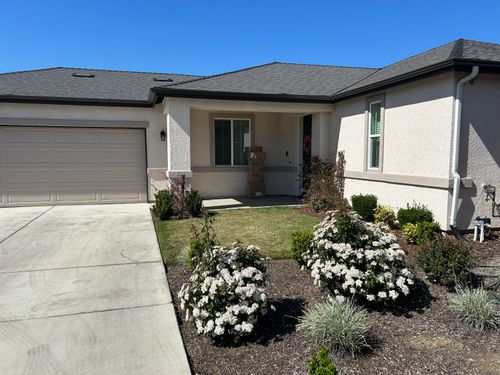 2158 Bolton Ave, Tulare, CA, 93274-1189 | Card Image