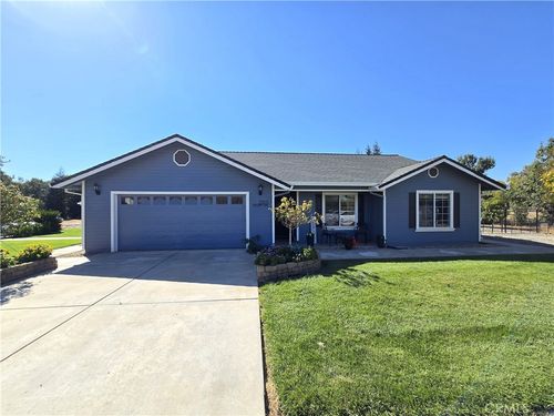 23105 Kilkenny Ln, Red Bluff, CA, 96080-9771 | Card Image