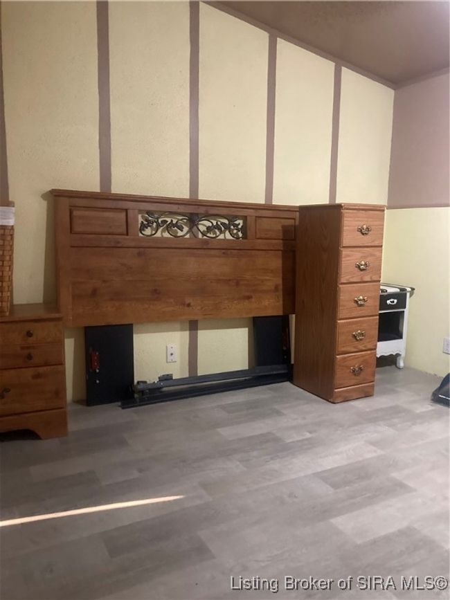 3963 Linda Dr Sw, Home with 3 bedrooms, 2 bathrooms and null parking in Corydon IN | Image 11