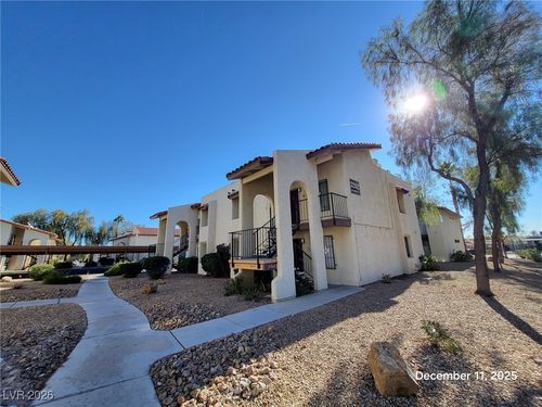 unit-b-3262 Jericho St, Las Vegas, NV, 89102-7351 | Card Image