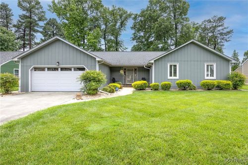 1007 Germar Ct, Colonial Heights, VA, 23834-2164 | Card Image