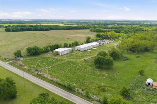 9721 Red Gate Ranch Rd, Wynnewood, OK, 73098-8893 | Card Image