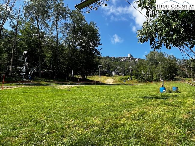 UNIT-44 - 1491 Sugar Mountain Dr, Condo with 3 bedrooms, 2 bathrooms and null parking in Sugar Mountain NC | Image 28