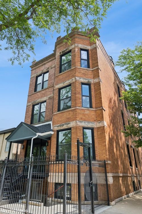 g-2331 N Campbell Ave, CHICAGO, IL, 60647-0475 | Card Image