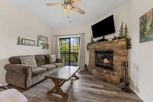 4-75 Leaning Tree Cir, Branson, MO, 65616-6144 | Card Image