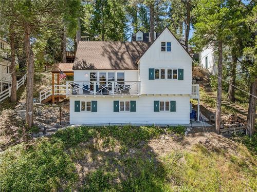 28901 Palisades Dr, Lake Arrowhead, CA, 92352 | Card Image
