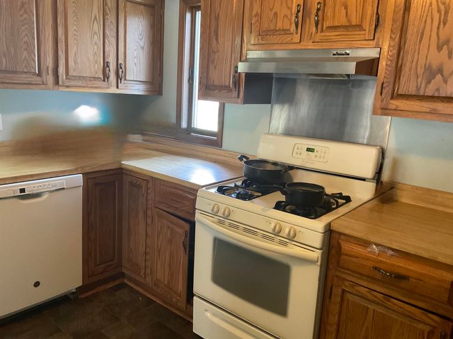 827 21 St St, House other with 4 bedrooms, 2 bathrooms and null parking in Logansport IN | Image 4