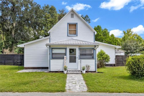 162 W Park St, Lake Helen, FL, 32744-3203 | Card Image