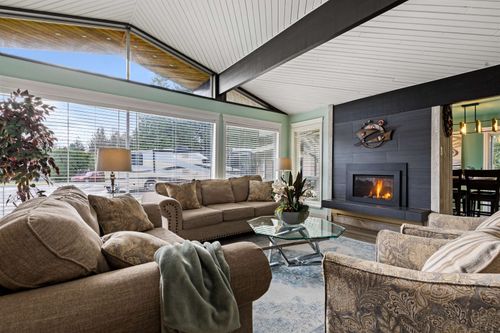 2958 Aurora Pl, Abbotsford, BC, V2S3L5 | Card Image