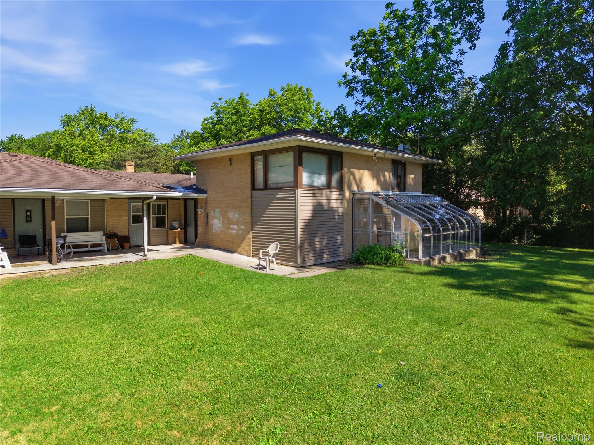 Business Opportunity in Saginaw Charter Township 5