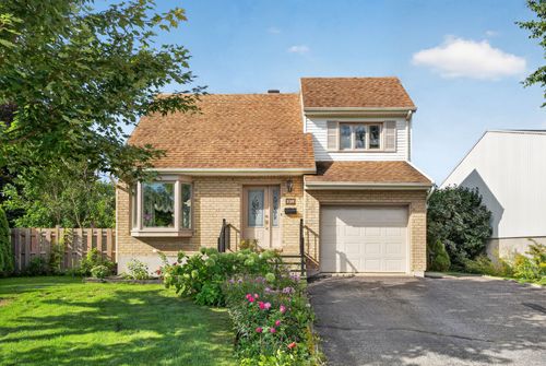 236 Rue Rodin, Québec, QC, G1C6V3 | Card Image